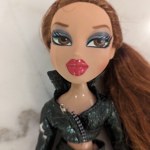 Bratz Meygan - Picture 3 of 7